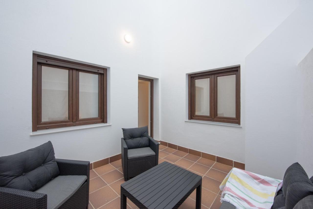 Santa Maria 15 *